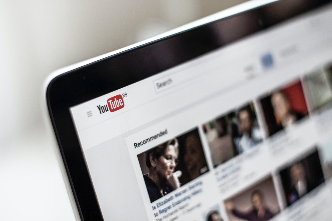 YouTube Fights Ad Blockers, Frustrating Users with Notifications and Pop-ups